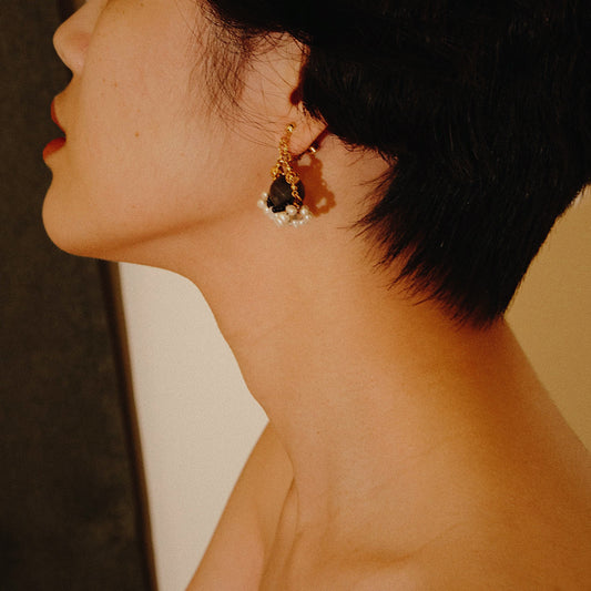 Solar Eclipse Tiara 日蝕后冠耳飾