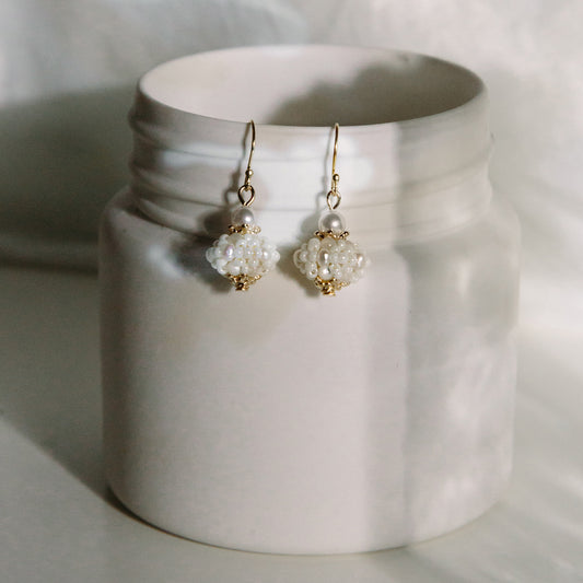 Papanași Earrings 甜麵圈珍珠耳飾