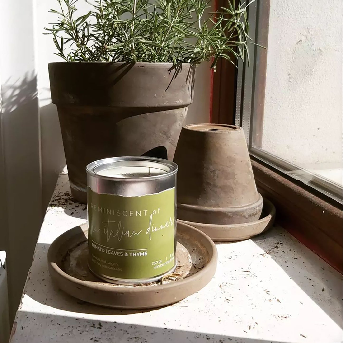 【下單贈品】REMINISCENT of - 東歐香氛大豆蠟燭