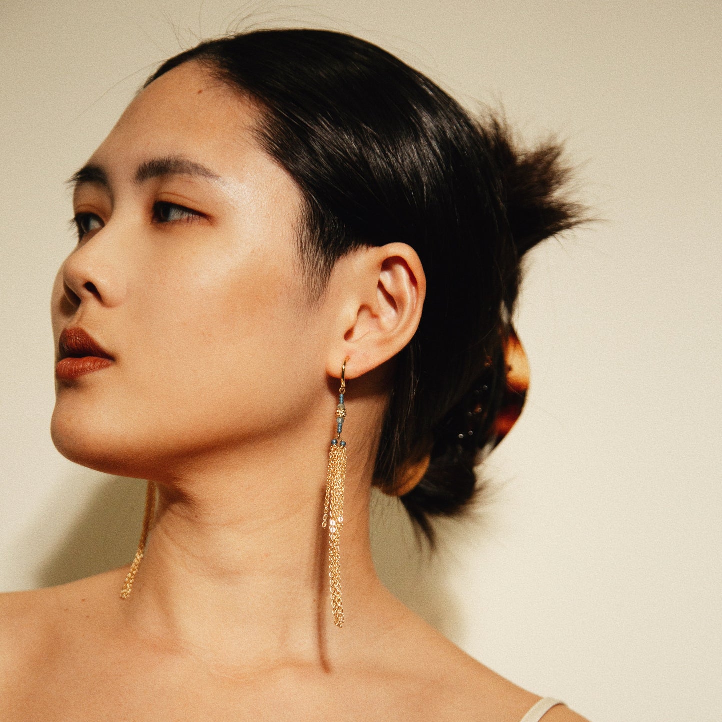 Sunveil Stair Earrings 垂日光階流蘇耳飾