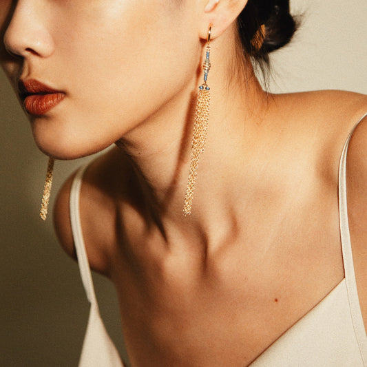 Sunveil Stair Earrings 垂日光階流蘇耳飾