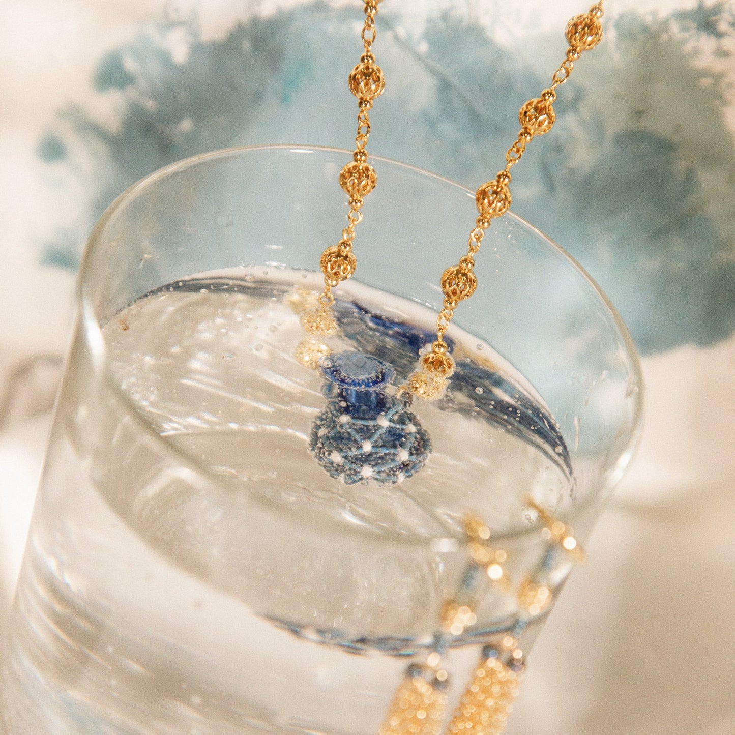 Blue Amphora Necklace 藍色泊壺項鏈