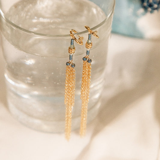Sunveil Stair Earrings 垂日光階流蘇耳飾