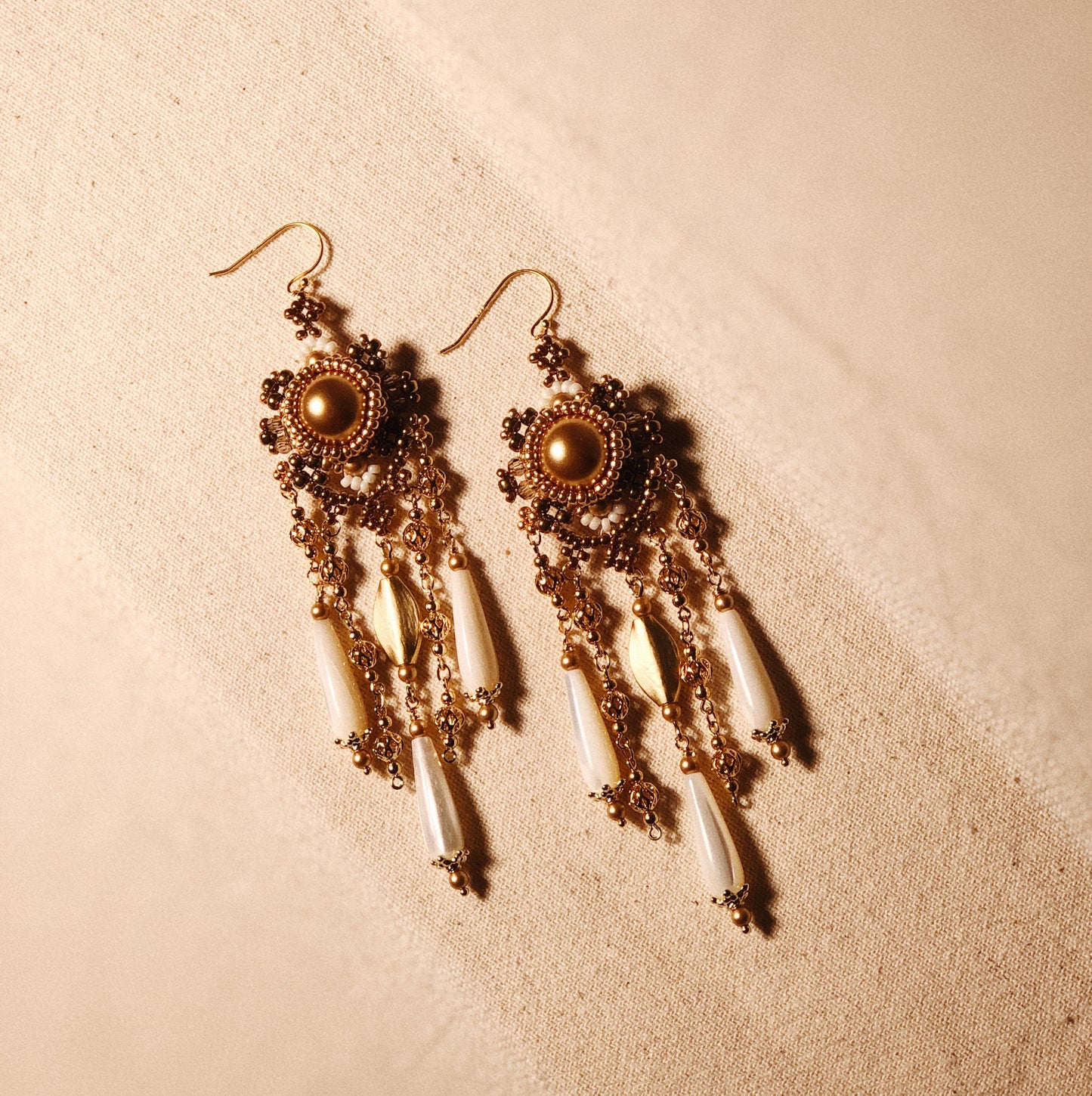 Sundial Waterfall Earrings 夏焰日晷瀑布耳飾