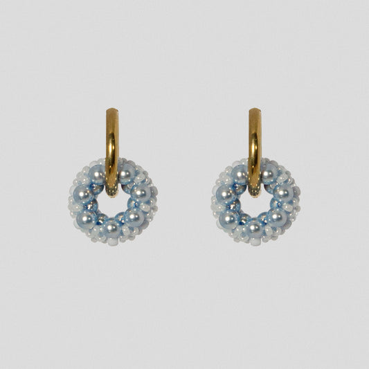 Rolling Earrings 環圈耳飾－浮空藍