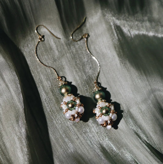 Gaea's Oasis Earrings 蓋婭綠洲耳飾