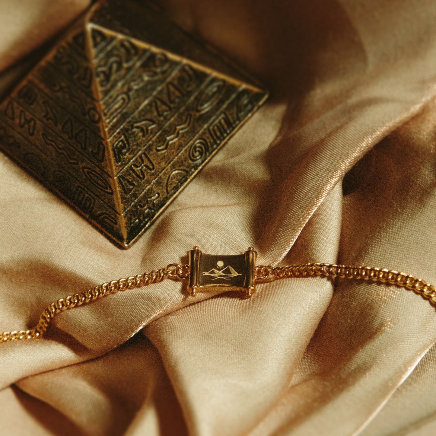 INTJ 建築師 - MBTI 16型人格手鍊