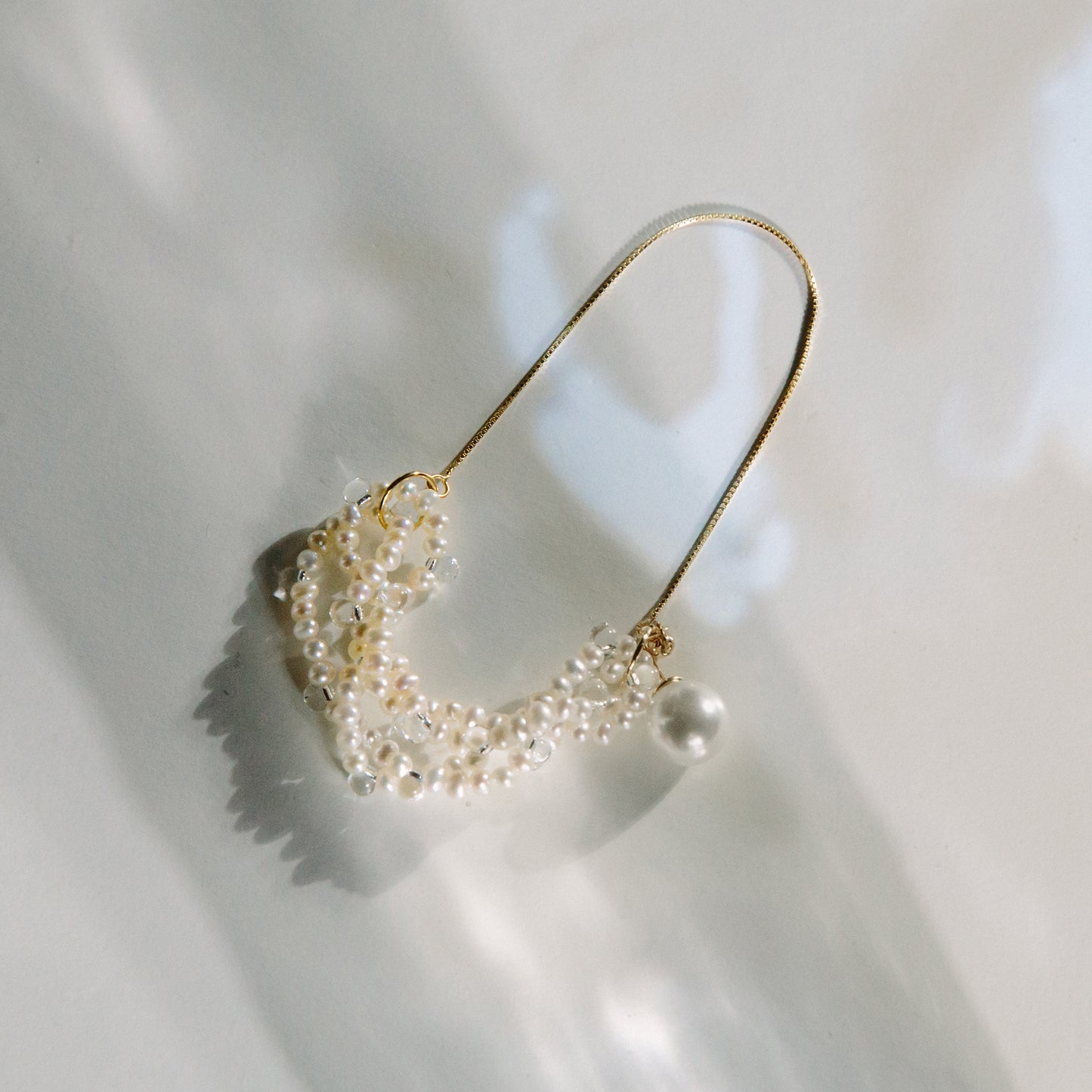 Snow & Frost Threader Earrings 堆雪珍珠耳飾