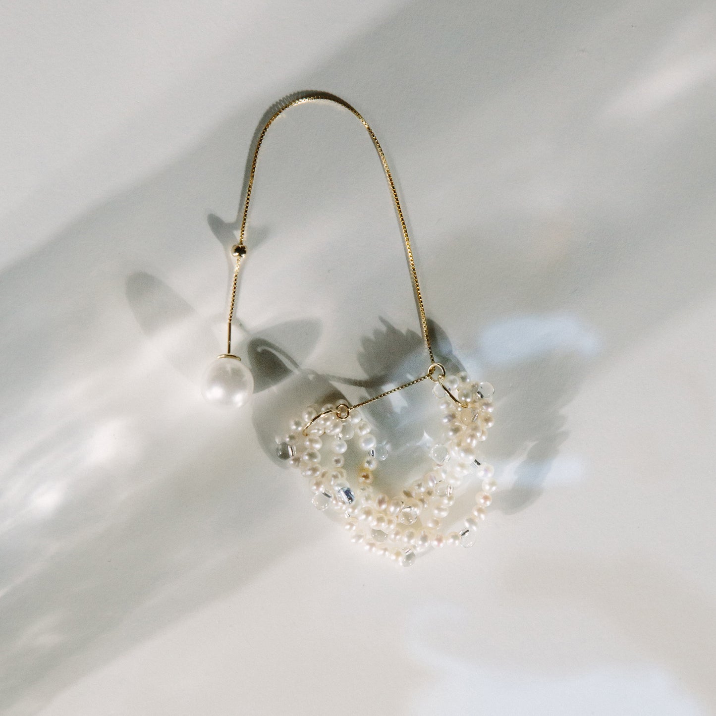 Snow & Frost Threader Earrings 堆雪珍珠耳飾