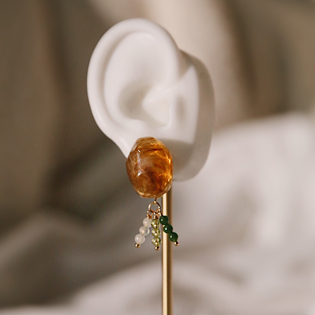 La Tigre Fortunata 矯琥復古玉珠耳飾