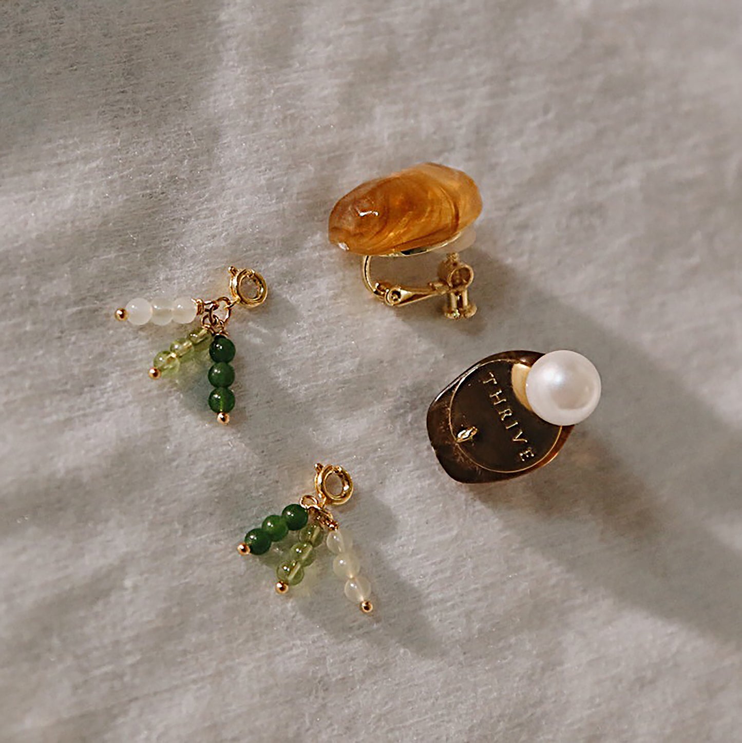 La Tigre Fortunata 矯琥復古玉珠耳飾